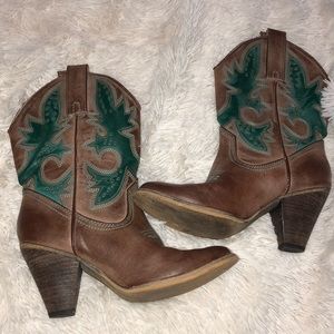 Very Volatile Heeled Boots with Turquoise Design